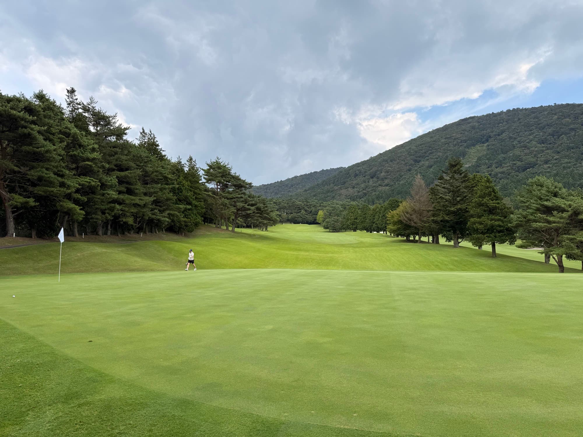 The final green, and the quiet after